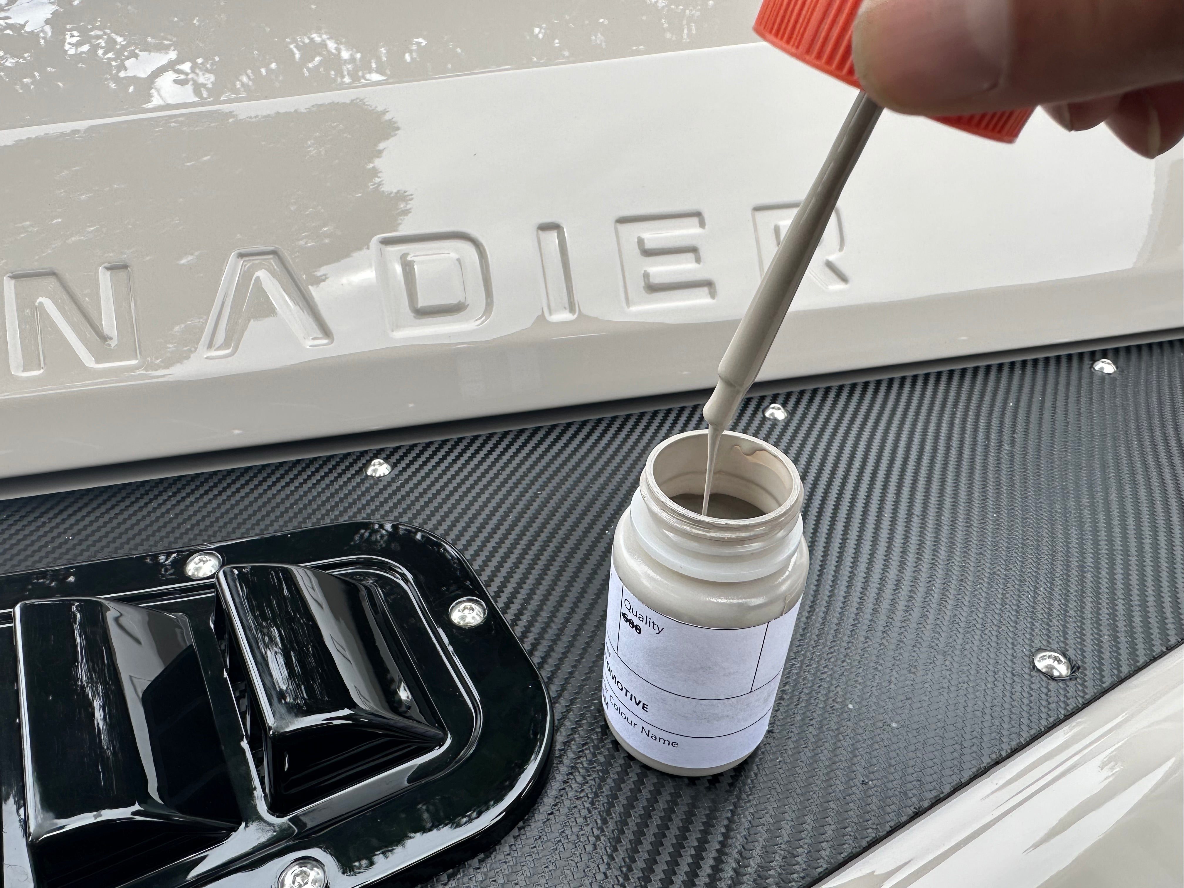 Touch Up Paint with Brush – Ineos Grenadier & Quartermaster