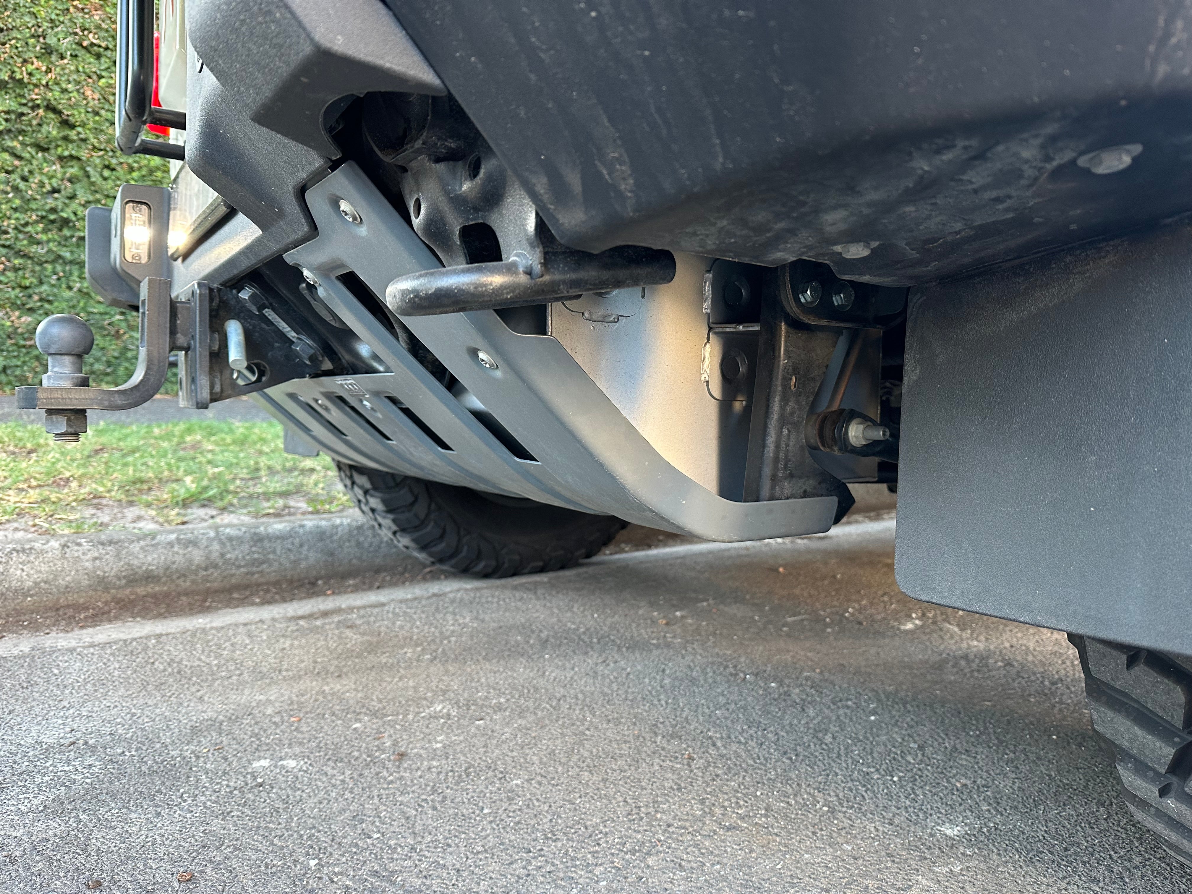 Ineos Grenadier diesel INEGRA-D 68L Long Range Automotive INEGRA-P 90L Fuel Tank