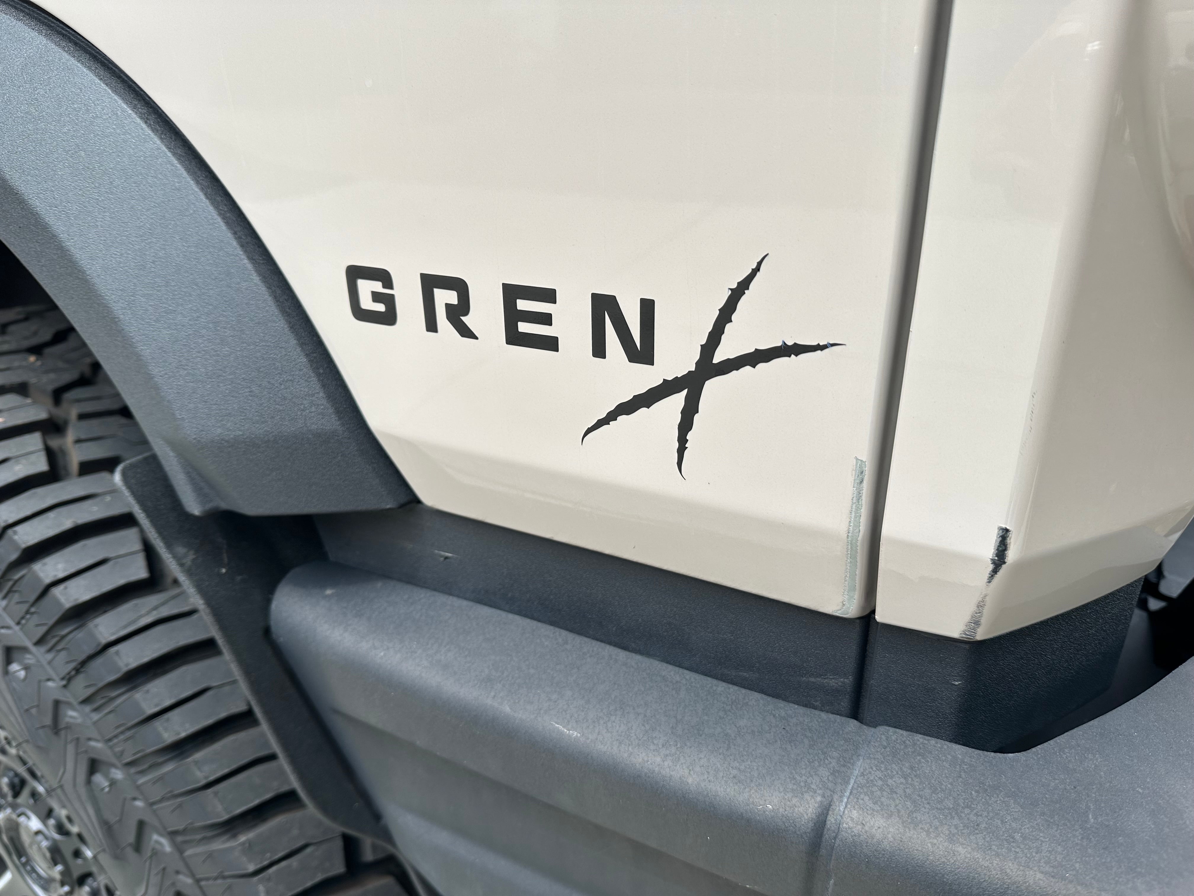 Touch Up Paint with Brush – Ineos Grenadier & Quartermaster