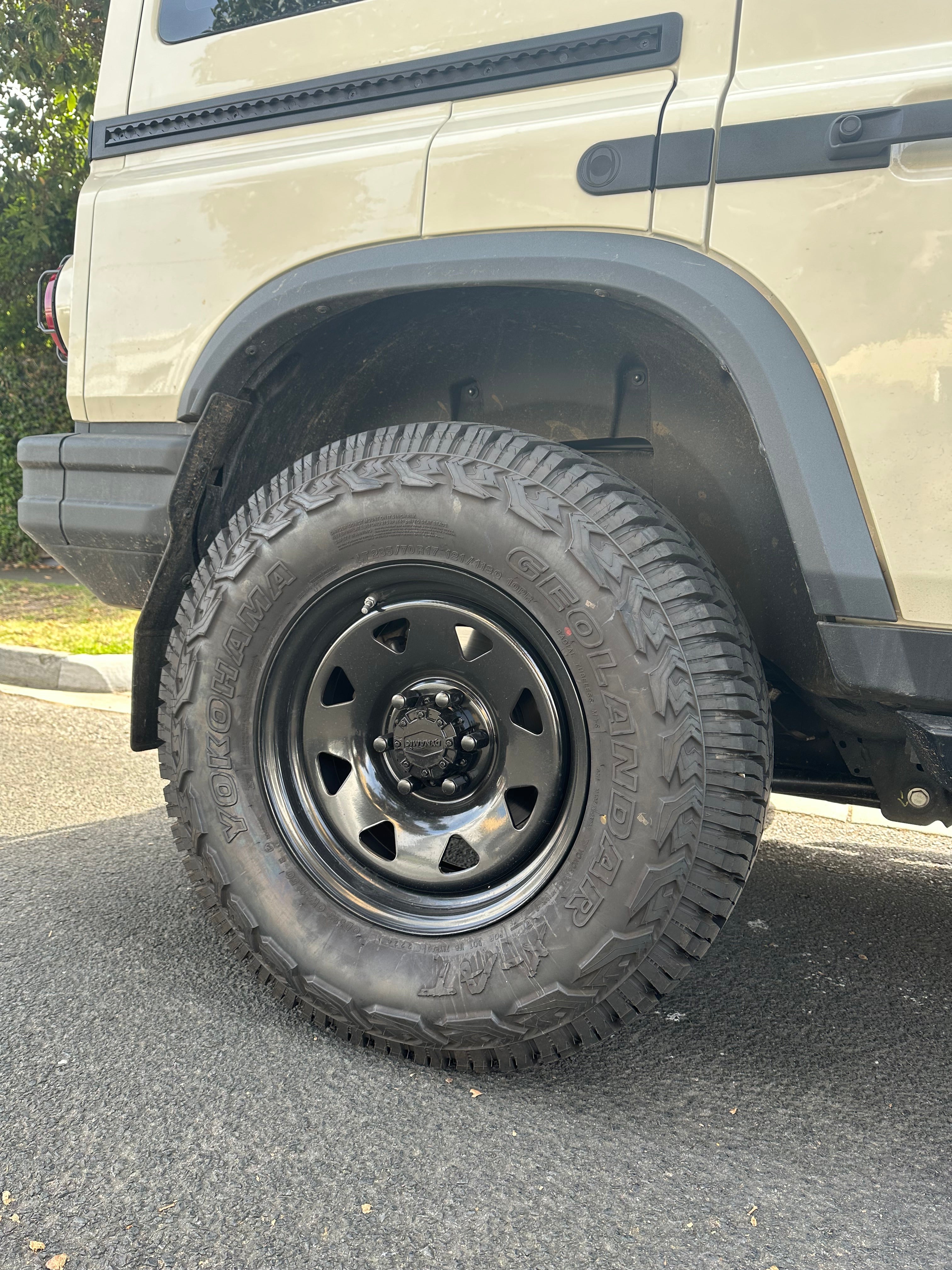 Dynamic Steel Sunraysia Black 17x8 6/130 30 84.1 Wheel Rim