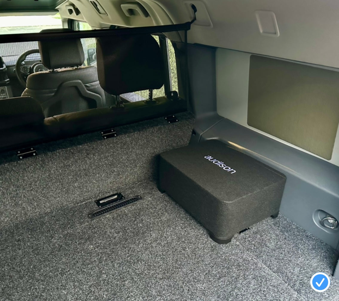 Audison APBX 8 AS ACTIVE SUBWOOFER BOX