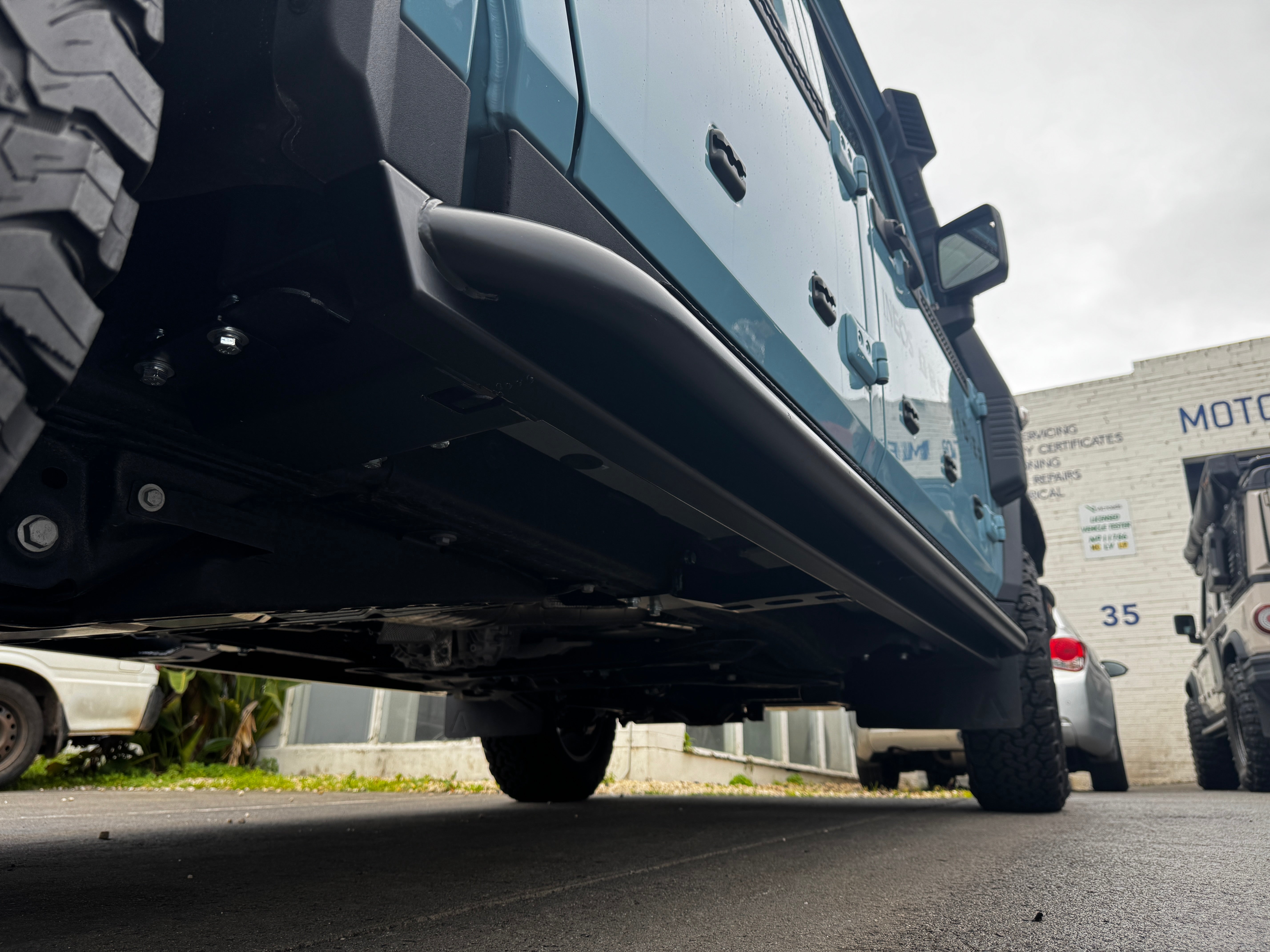 GrenX Rockslider Steps Ineos Grenadier Quartermaster