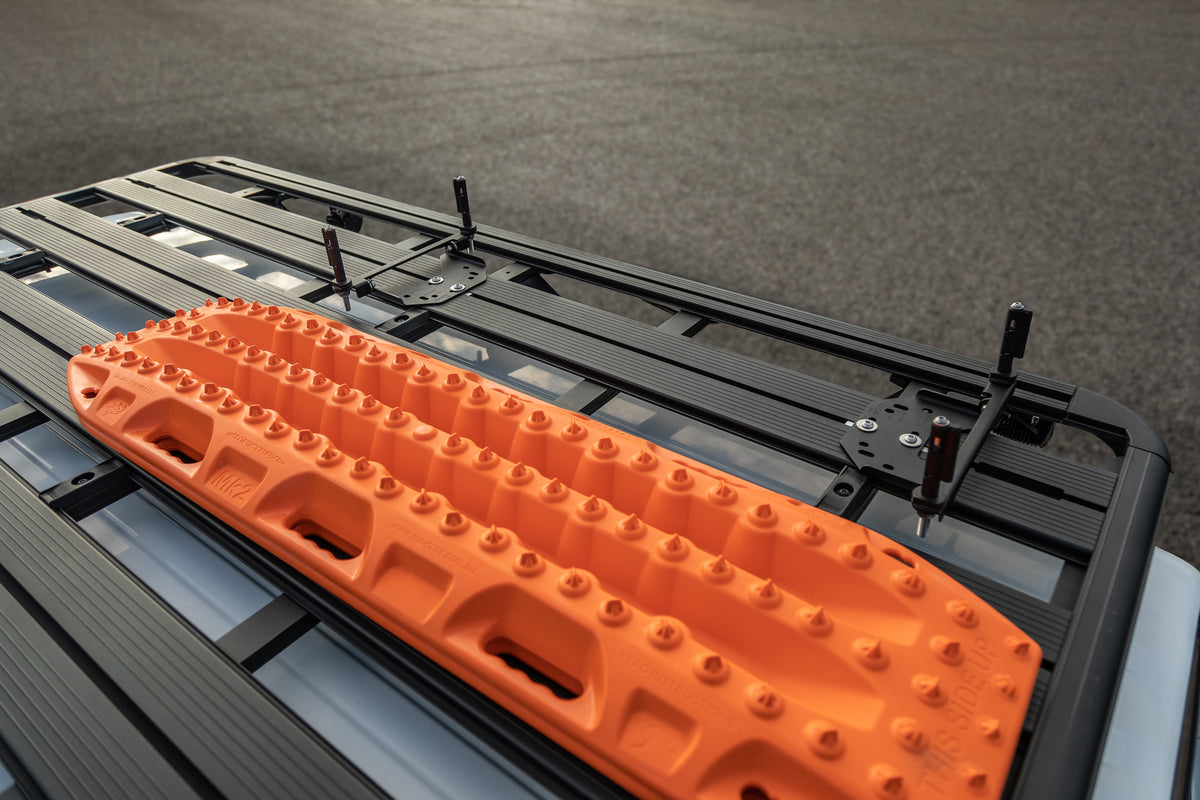 Folding Maxtrax & TRED Mounts 30mm high
