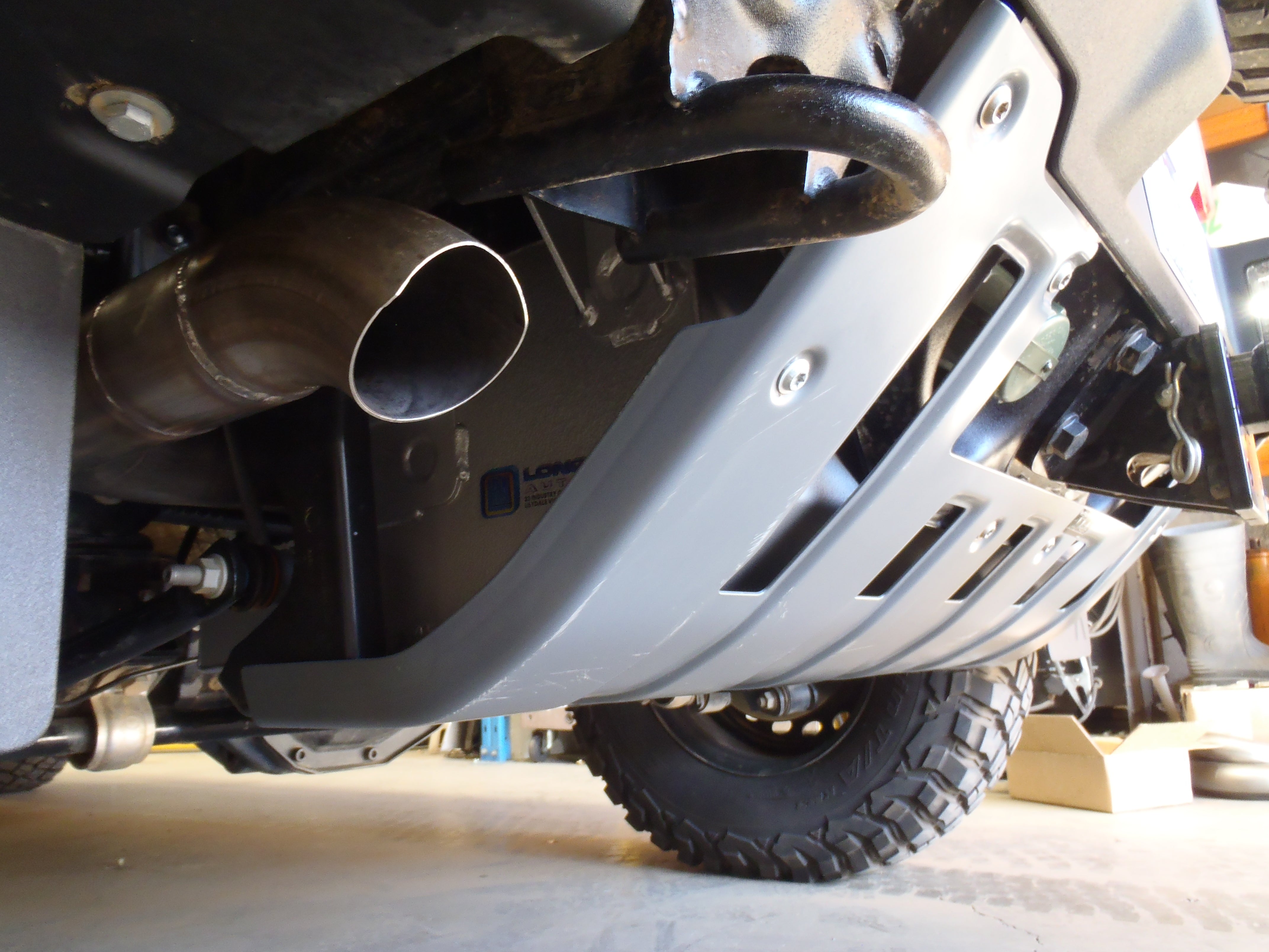 Ineos Grenadier diesel INEGRA-D 68L Long Range Automotive INEGRA-P 90L Fuel Tank