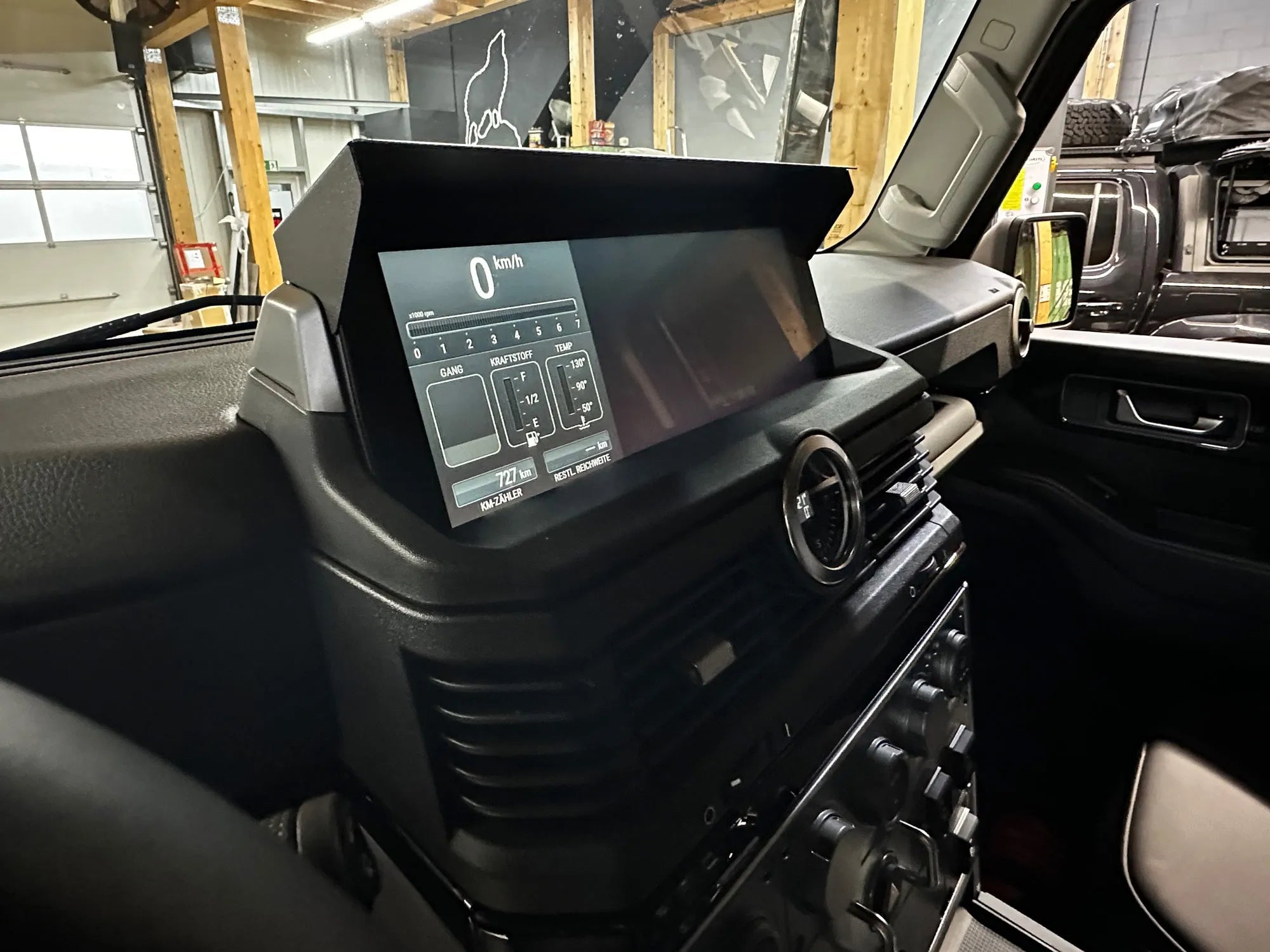 how to spot light reflecting off the Grenadier display