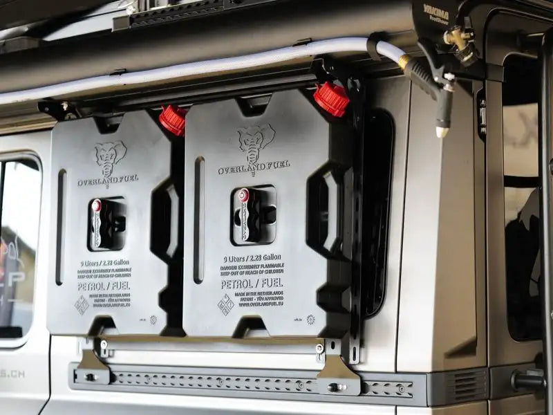 Yakima Road Shower Ineos Grenadier