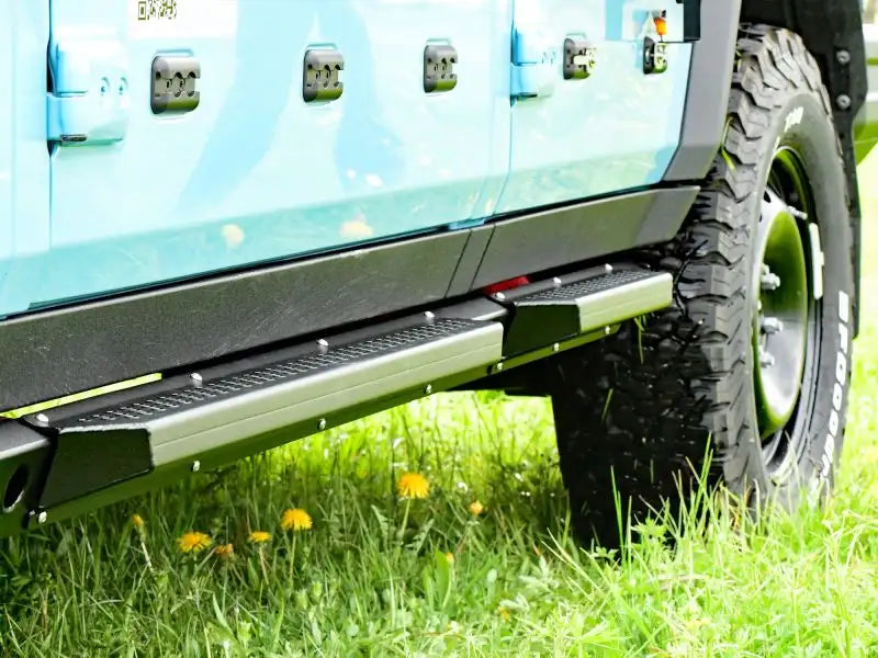 Black sheep Grenadier rocksliders with steps