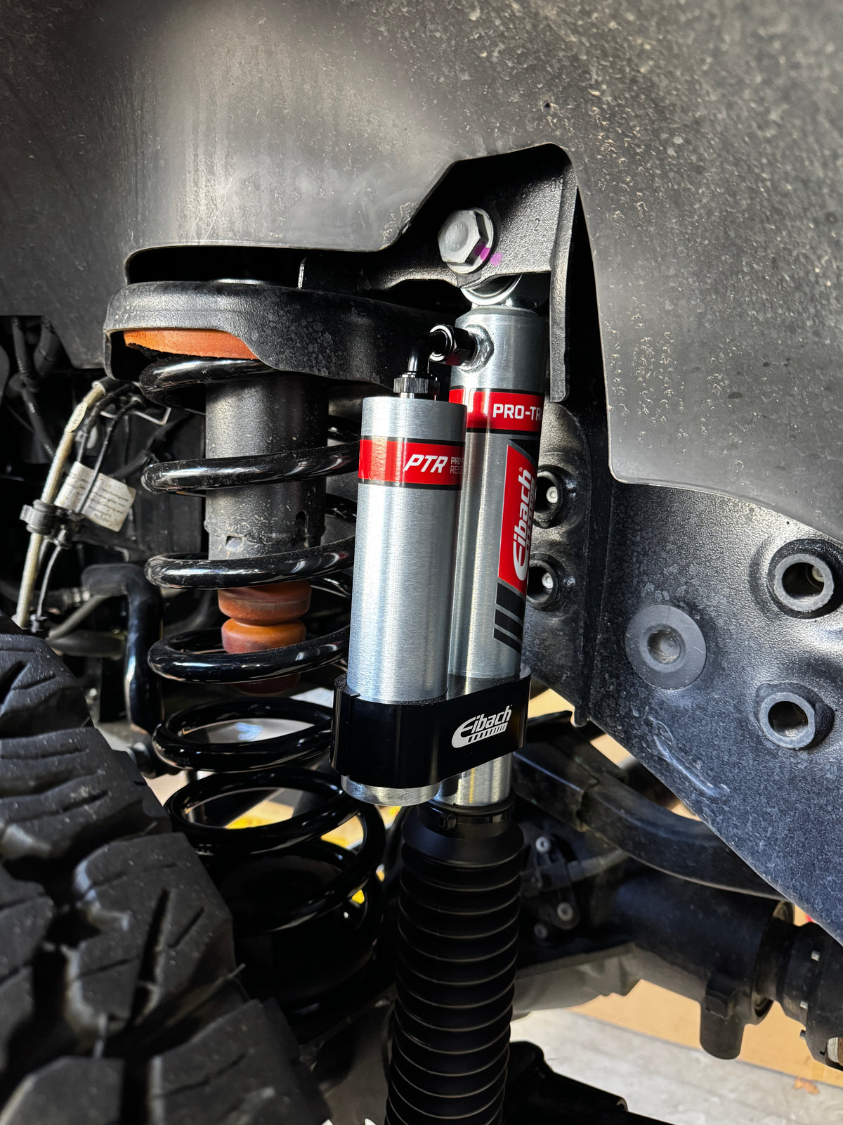 Eibach Pro-Truck Reservoir Shock Kit – INEOS Grenadier & Quartermaster Premium Suspension Performance