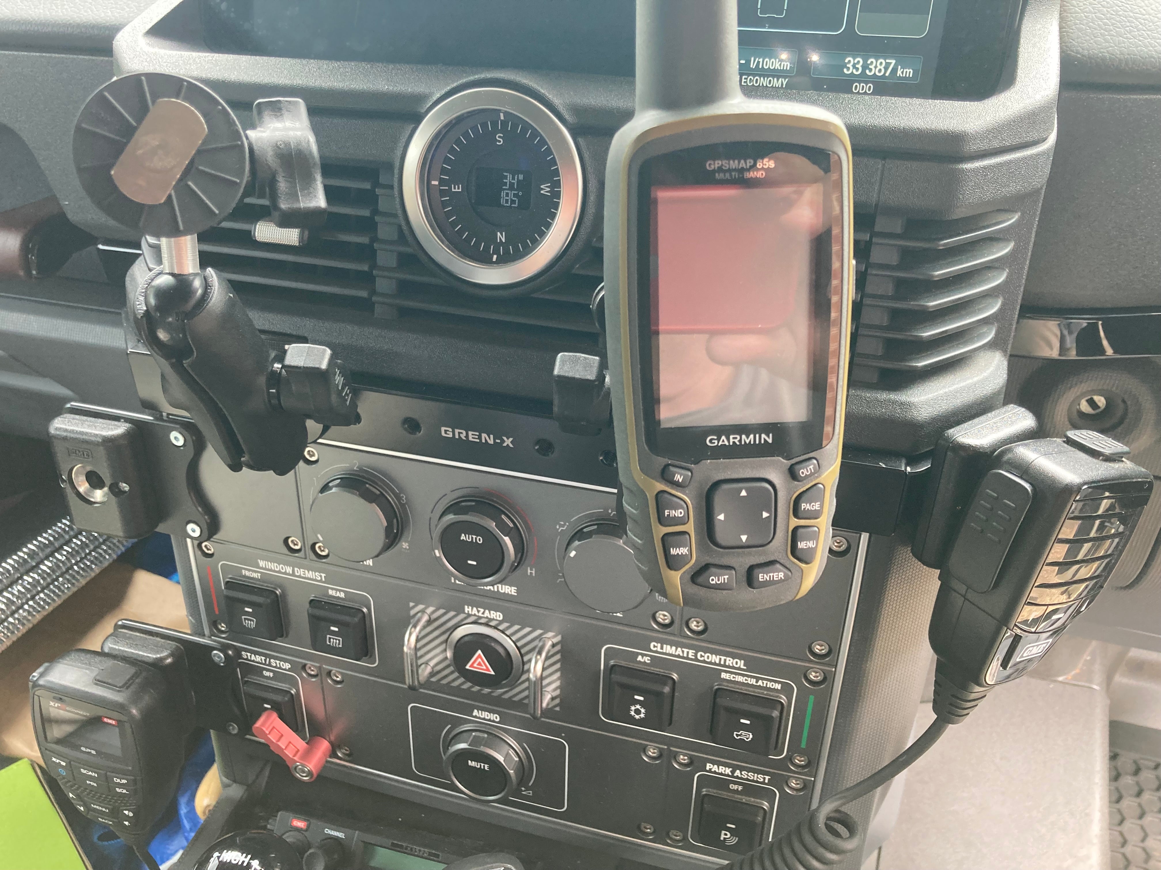 INEOS Grenadier Accessory Mounting Dash Rail GPS phone tablet mounting bracket