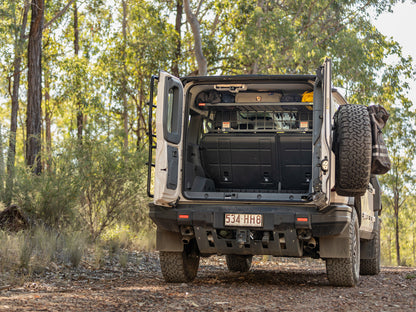 Light Cargo & Pet Barrier to suit Ineos Grenadier